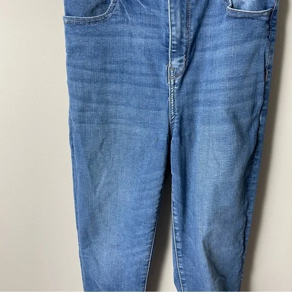 [American Eagle] Women's Curvy High Rise Raw Hem Jegging Denim Jeans - Picture 3 of 10